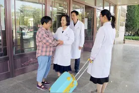 跨越千里，“白癜风复色计划”为广东患者丁金梅照亮康复之路图片