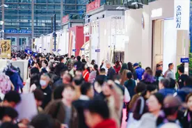 第30届FASHION SOURCE时尚之源深圳展、AW25深圳原创时装周盛大启幕图片