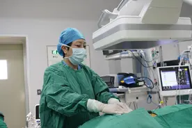 98岁老人腿痛难走，7毫米穿刺针精准消融根除疼痛图片