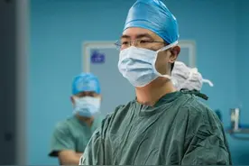 浙大二院耳鼻咽喉科：“螺蛳壳里做道场”，鼻腔中完成高难度补漏术图片