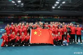 国乒巴黎奥运收官大合照图片