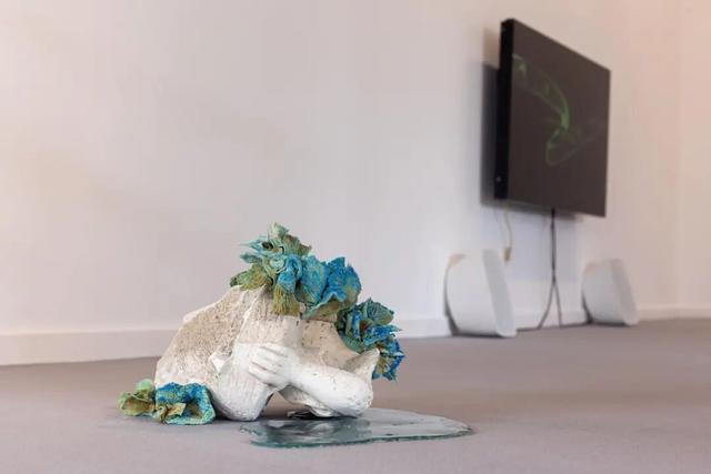 去大西洋，一直游到艺术的丰饶之海