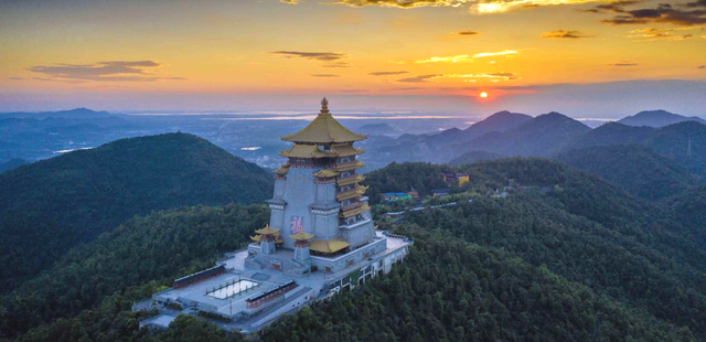 千名江苏游客来了！首站打卡东方山