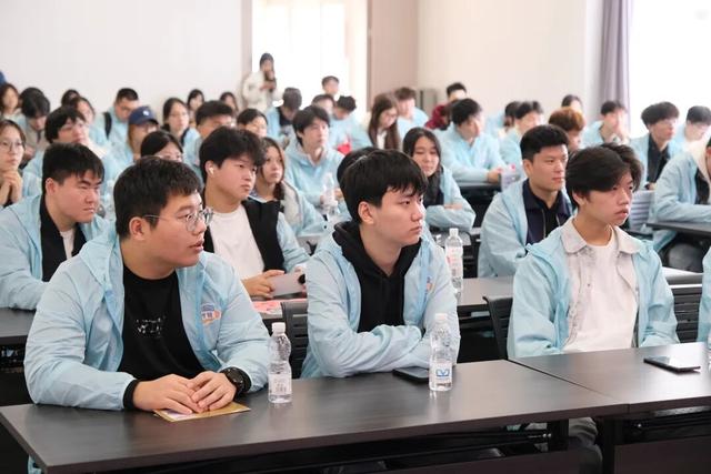 跟我～走吧～“溧”刻就出发！