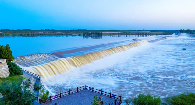 荣耀时刻！东平湖文旅集团荣膺“2025年中国文旅运营标杆企业”