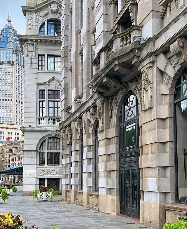 免费出片宝藏地！从外滩建筑到中式美学，你最喜欢哪一处？