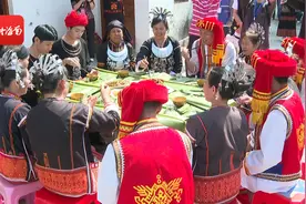 开启浪漫“三月三”！50对男女来琼中体验黎族苗族传统婚俗图片