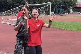 大一新生！奥运冠军陈芋汐已到同济大学报到图片