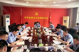 湖南涟源市公安局持续强化“河长+河道警长”工作图片