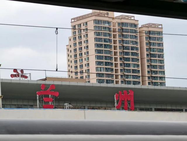 英伟达炸场与4000点绩优