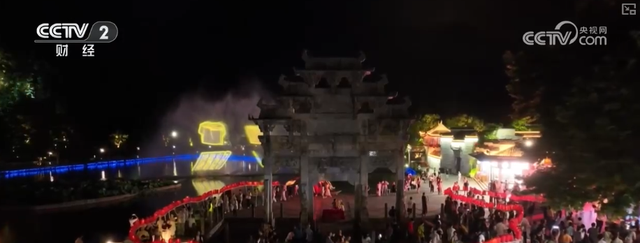 “文旅+非遗+剧本+美食”跨界融合激活品牌魅力，多元体验场景圈粉“留下人”