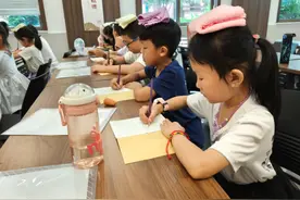 重庆渝北区：邻里小课堂点亮孩子们多彩暑假图片