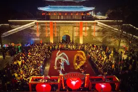 江苏兴化：花灯如昼人如潮，魅力元宵好热闹图片