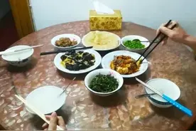 与保姆“同吃同住”三天，才发现她有这个病！一人感染全家高危图片