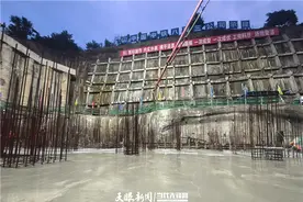 贵阳南明区雨高桥城更新项目突破 “正负零” | 147 米超高层装配式住宅群转入地上施工图片