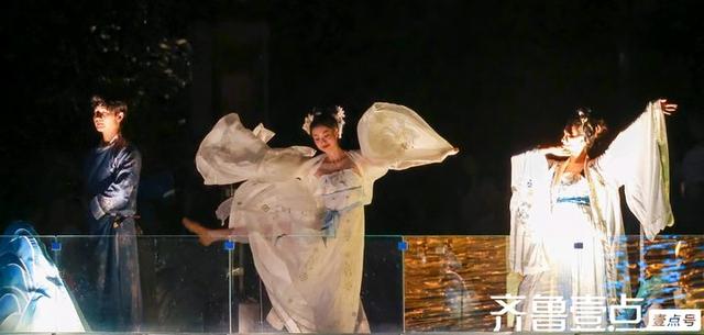 壹点号·秀山东|泉城夜游好去处!大明湖画船演艺焕新回归醉游人