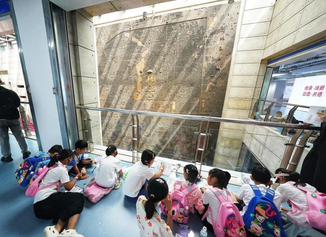 首都怎么建？北京市规划展览馆成暑期热门打卡地