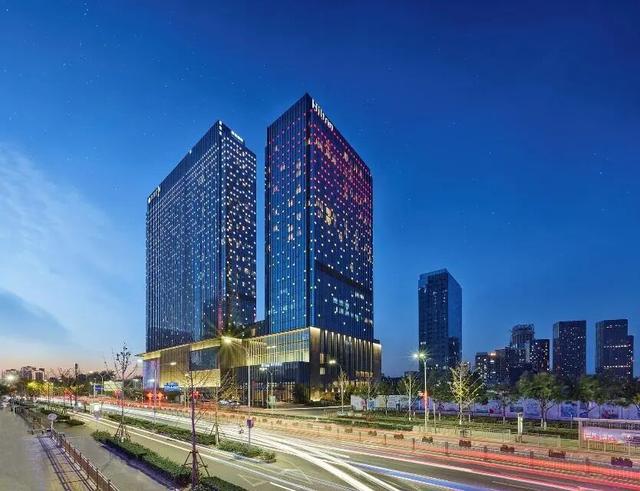 明日启动，通州北投希尔顿酒店五周年庆典感恩回馈，含餐饮、健身、婚宴等店庆专属礼遇