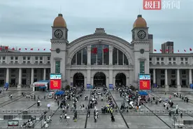 汉口站“十一”预计单日发送旅客22.3万余人次，迎来客流高峰图片