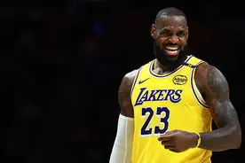 NBA｜全明星首发阵容揭晓 詹姆斯21次入选创历史 字母哥连续两年人气王图片