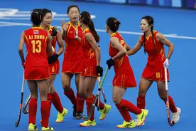 门将叶娇超神！奥运女子曲棍球：中国队点球战胜比利时队，闯入决赛图片