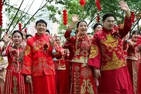 去年结婚登记数再度下探，原因是什么？人口研究专家解读图片