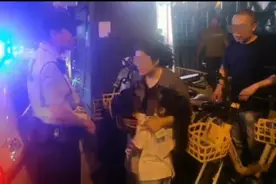 四川绵阳：碰巧了！警察刚“捡”到两小孩，就接到“5岁双胞胎姐妹走失”的报警图片