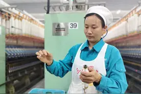 走近最美纺织工｜王银艳：银燕翩飞秀春色，青年当先展英姿图片