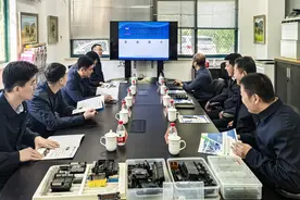 老颜武在江苏昆山和浙江嘉兴洽谈推进产业招商合作图片