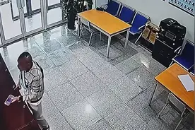 北京一聋哑司机“拾金不昧”被点赞，聋哑人士开车需满足哪些条件？图片