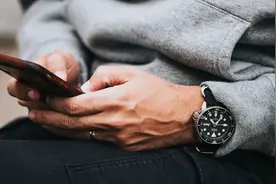 竞品分析报告：得物App&识货App图片