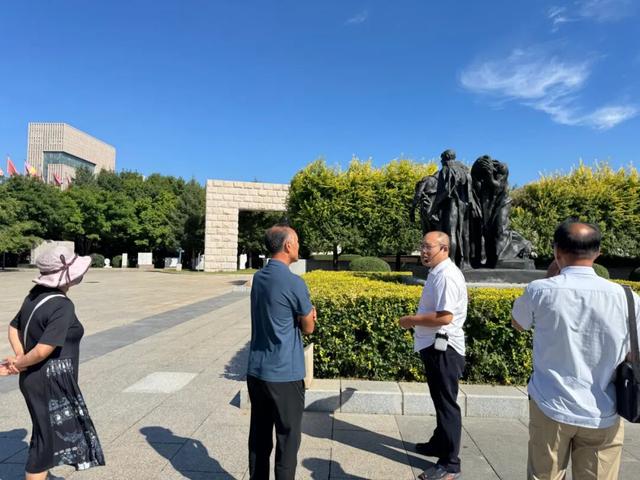 雕塑无界·青春无限丨艺术盛宴激活城市青春脉搏
