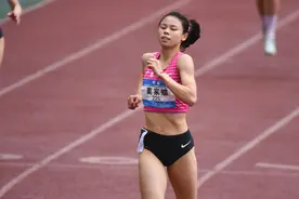 0.01秒险胜！广东名将莫家蝶加冕亚洲冠军，陈妤颉再破少年纪录图片