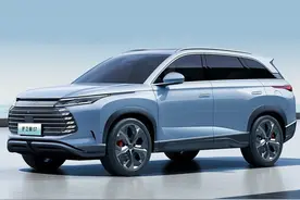 自动泊车、遥控泊车等功能进阶 护卫舰07开启OTA升级图片