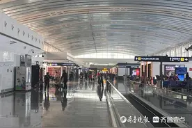 春节假日观｜探亲、亲子游……除夕当日，济南遥墙机场客流不减图片