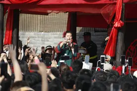 图说｜“王婆说媒”：年轻人在相一种很新的亲图片