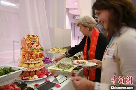 “龙华禅食”飘香美国首都华盛顿图片