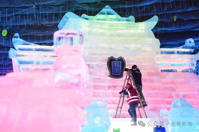 视点｜琼楼玉宇间再现《大闹天宫》，龙庆峡冰灯节“上新”