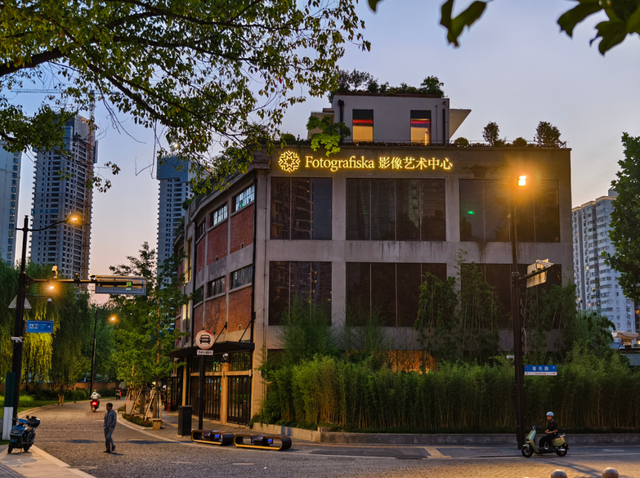 静安苏河湾，年轻人为什么爱在这里“扎堆儿”？