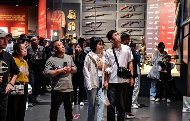 这个国庆假期，抗美援朝纪念馆彻底火了