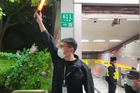 轨交豫园站迎来大客流，多措并举保障疏散客流图片