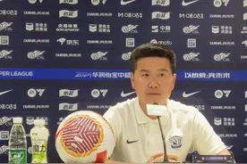 沧州主帅肇俊哲：希望球员别失去信心图片