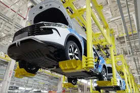 日媒：从iPhone代工到新能源汽车基地，郑州产业结构加快转型升级图片