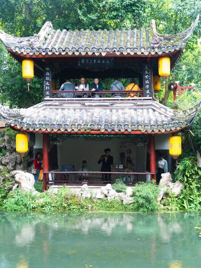 8天长假即将来临，成都这些地方要火！