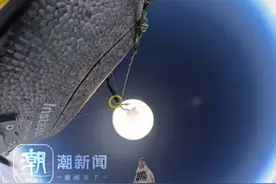 大学生将“失恋室友”送上万米高空征婚，结局亮了图片