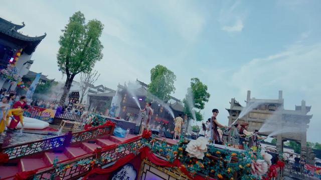 免费！祥云湾狂人夏浪季，北北带1000人去疯
