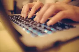 我要举报，Ta是间谍！图片