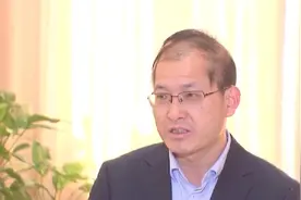 AI助教上岗啦！多所高校接入DeepSeek图片