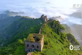 瞰中国｜湖海长城霞光尽染图片