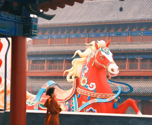 长安灯会的马多成“马”了！双园千灯万马，解锁马年最潮打开方式